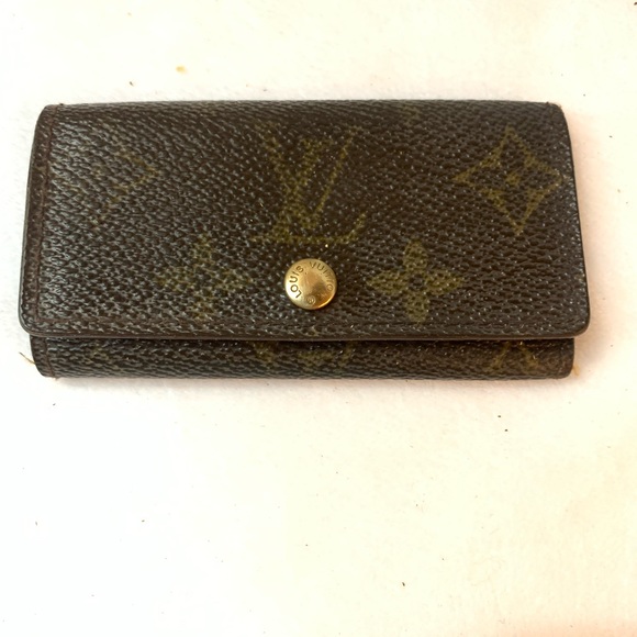 Louis Vuitton Accessories - Louis Vuitton Monogram 4 Key Wallet
